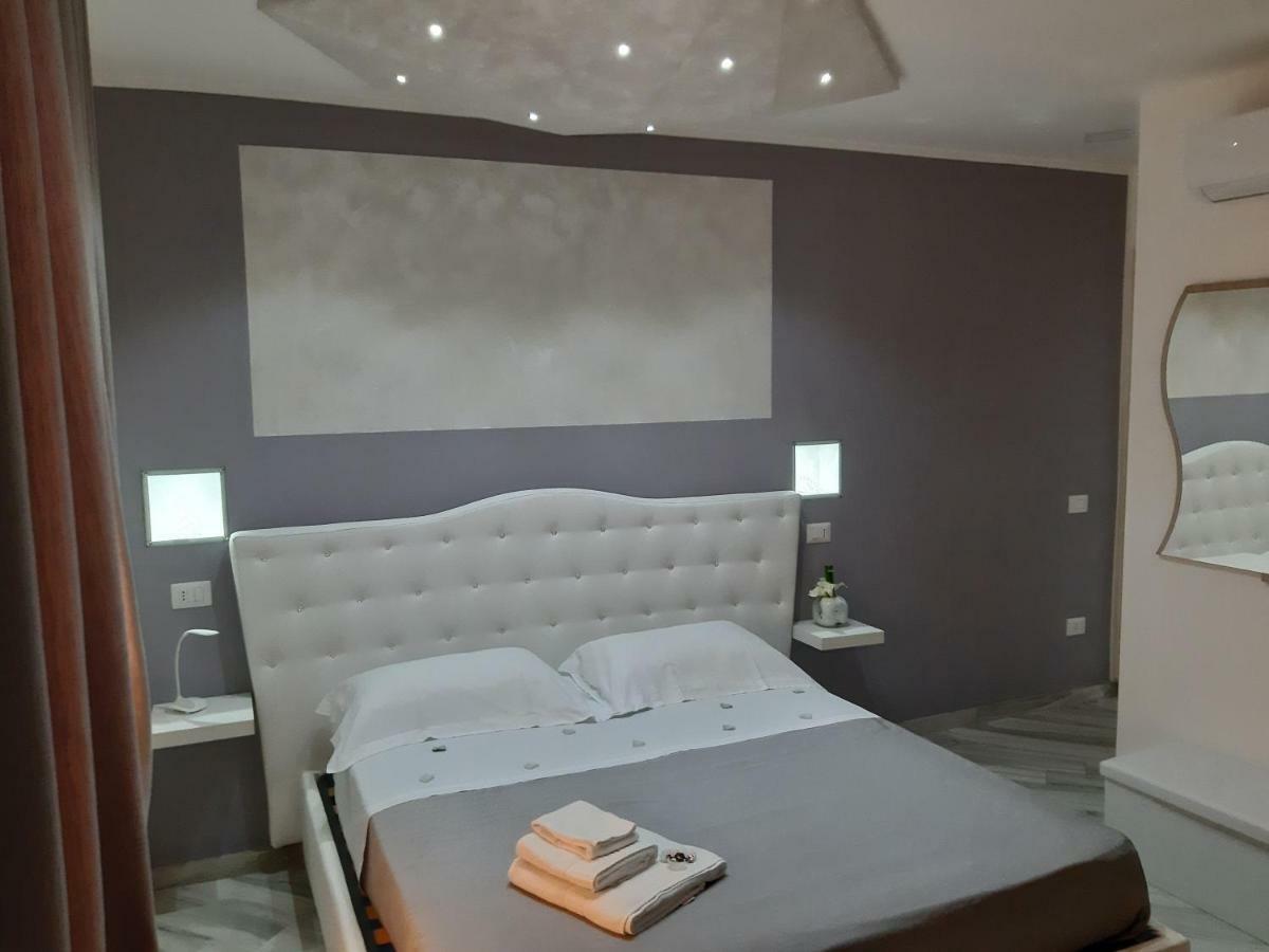 Il Diamante Bed and Breakfast Κρότωνας Εξωτερικό φωτογραφία