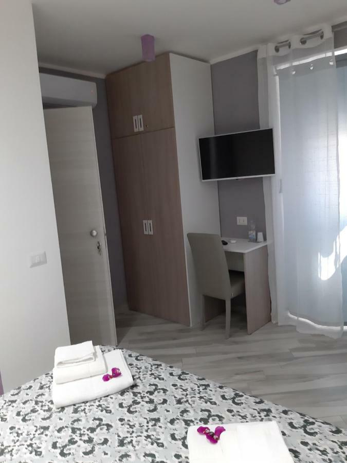 Il Diamante Bed and Breakfast Κρότωνας Εξωτερικό φωτογραφία